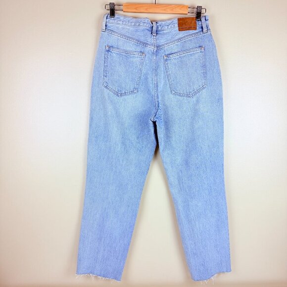 Aritzia Denim Forum “The BF High Rise Loose” Jeans – Size 28 - Picture 5 of 14